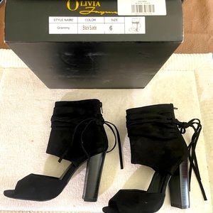 Olivia Ferragamo suede booties open toe 6